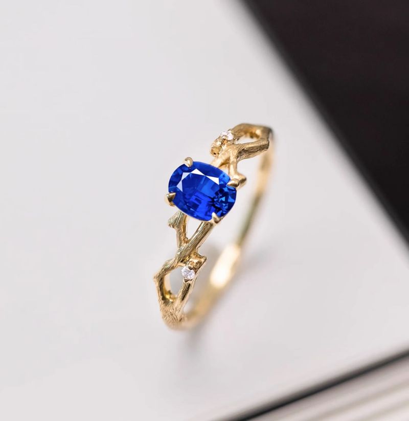 14k natural sapphire ring with natural sapphire