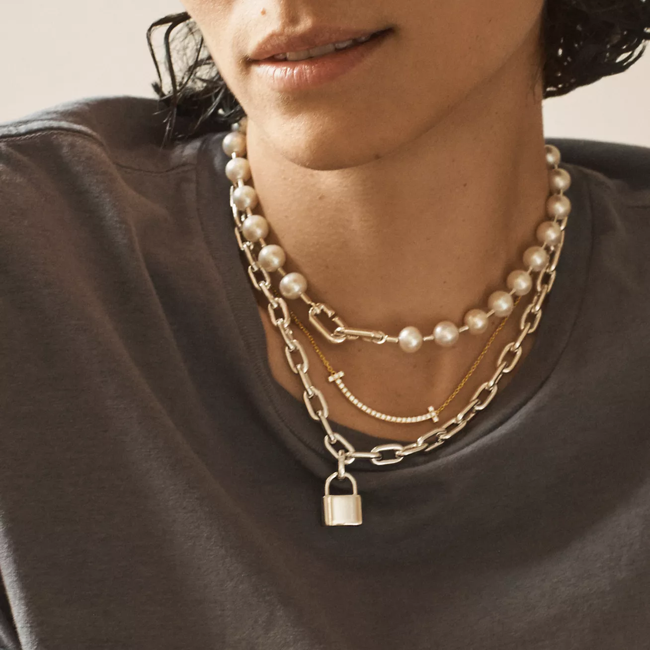 Tiffany HardWear Pearl Lock Necklace